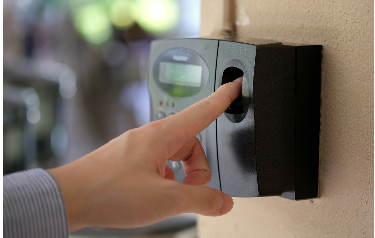 工时统计不准确？劳勤系统如何实现精准记录